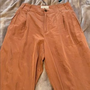 pleated front crop pants